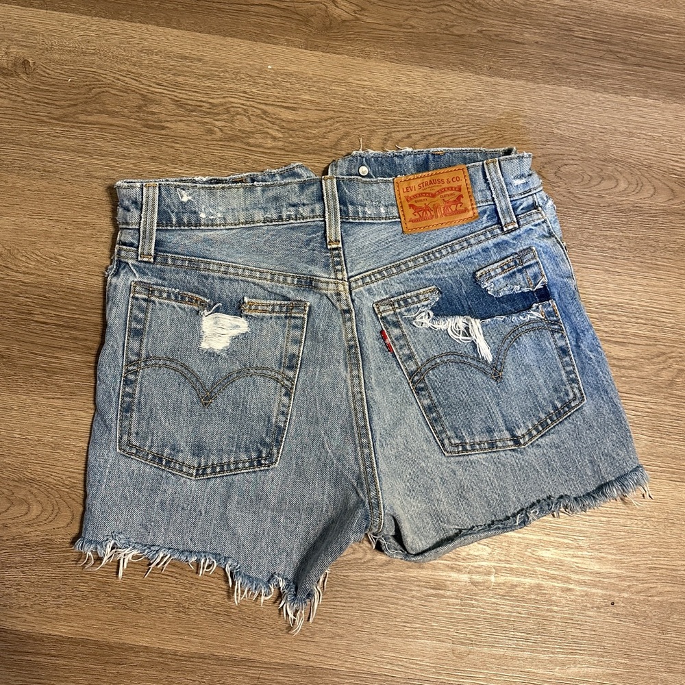 Levi's Wedgie Shorts